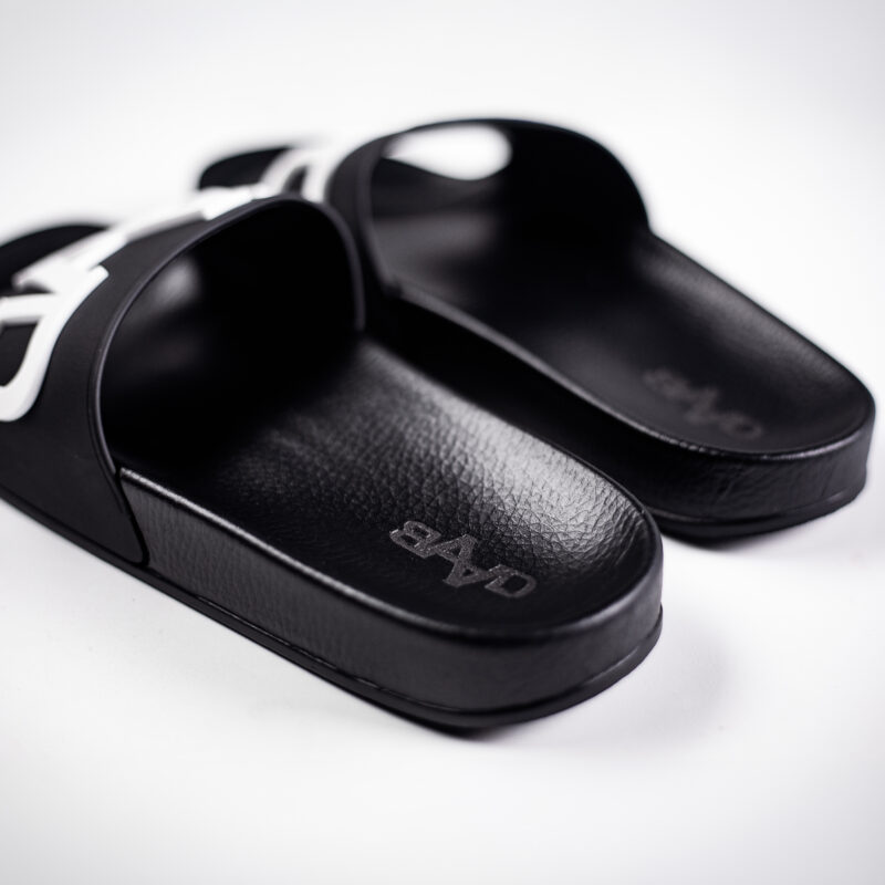 Baad Summer Slides (Panda) - Image 4